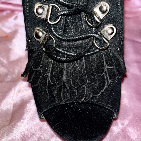 NWOT. N.Y.L.A. Open Toe Lace Up Black Heels Ankle Boots 6 - Picture 3 of 7